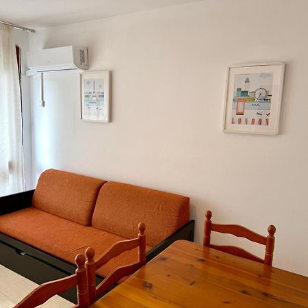 סאלו Apartamentos Colon מראה חיצוני תמונה