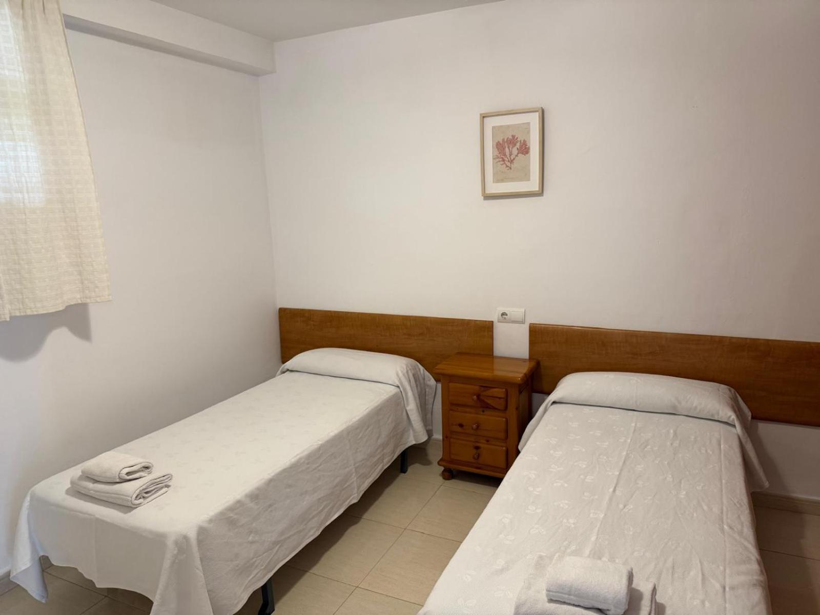 סאלו Apartamentos Colon מראה חיצוני תמונה