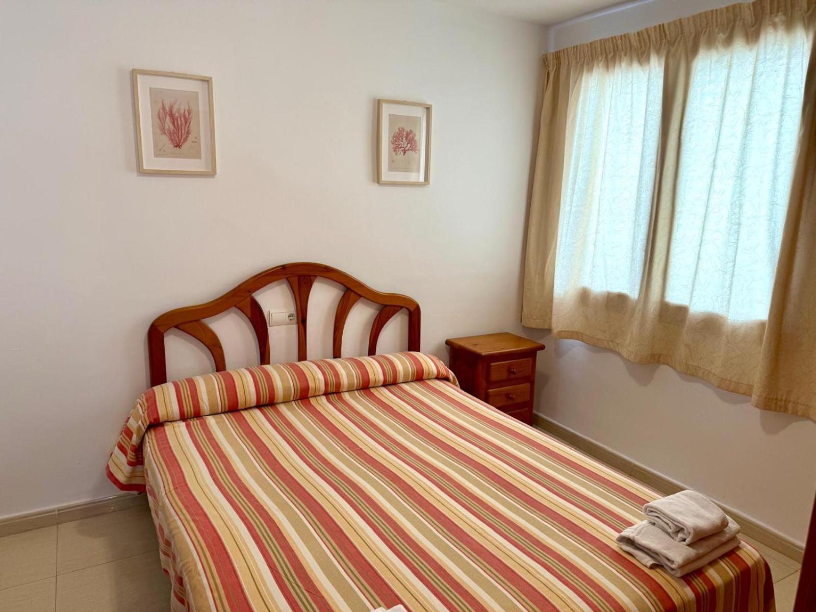 סאלו Apartamentos Colon מראה חיצוני תמונה